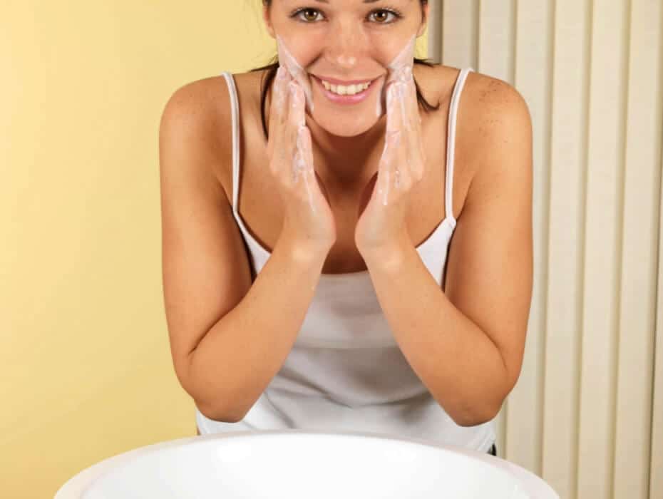 habits for glowing skin 1