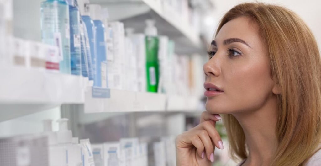 woman shopping for safer alternatives products that don't have hidden fragrance ingredients